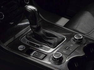 Внедорожник Volkswagen Touareg 2012 года, 1990000 рублей, Красноярск