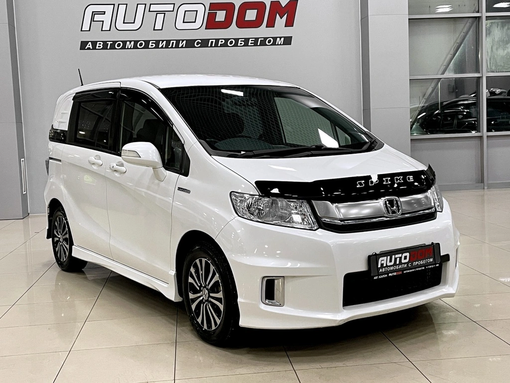 Минивэн Honda Freed 2015 года, 1267000 рублей, Солонцы
