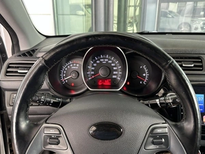 Седан Kia Rio 2017 года, 1250000 рублей, Уфа