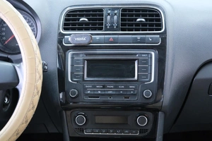 Седан Volkswagen Polo 2014 года, 819000 рублей, Омск