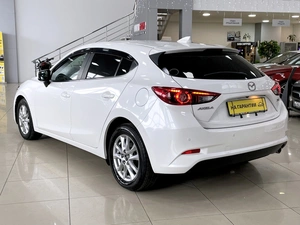 Седан Mazda Axela 2018 года, 1567000 рублей, Солонцы