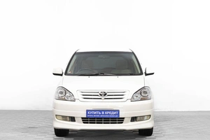 Минивэн Toyota Ipsum 2003 года, 799000 рублей, Барнаул