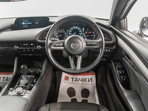 Хетчбэк Mazda 3 2019 года, 1700000 рублей, Красноярск