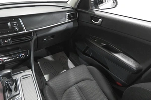 Седан Kia Optima 2017 года, 2349000 рублей, Новокузнецк