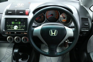 Хетчбэк Honda Fit 2005 года, 533000 рублей, Солонцы