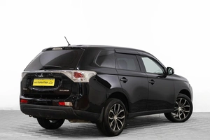 Внедорожник Mitsubishi Outlander 2013 года, 1639000 рублей, Барнаул
