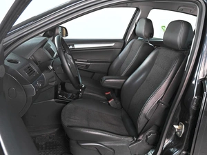 Седан Opel Astra 2011 года, 679000 рублей, Аксай