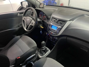 Седан Hyundai Solaris 2014 года, 760000 рублей, Ярославль