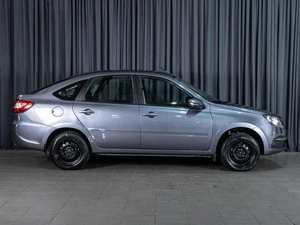 Лифтбек ВАЗ (LADA) Granta 2022 года, 695000 рублей, Волгоград