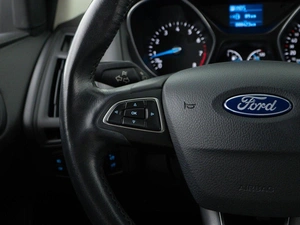Хетчбэк Ford Focus 2017 года, 1178055 рублей, Москва