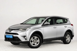 Внедорожник Toyota RAV4 2018 года, 2149000 рублей, Челябинск