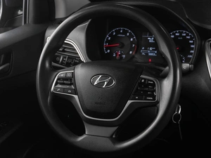 Седан Hyundai Solaris 2021 года, 1712000 рублей, Тюмень