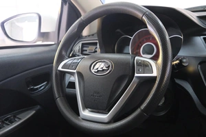 Хетчбэк Lifan X50 2018 года, 899000 рублей, Омск