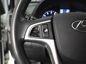 Седан Hyundai Solaris 2016 года, 938000 рублей, Ставрополь