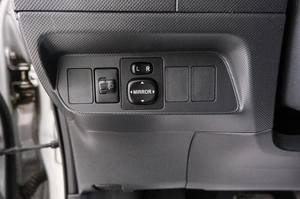 Хетчбэк Toyota Auris 2007 года, 729000 рублей, Красноярск
