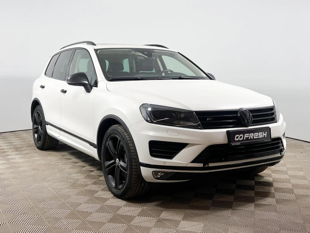 Внедорожник Volkswagen Touareg 2017 года, 3471900 рублей, Казань
