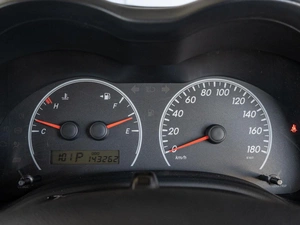 Седан Toyota Corolla Axio 2010 года, 760000 рублей, Краснодар