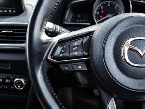 Хетчбэк Mazda Axela 2018 года, 1420000 рублей, Краснодар