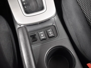 Хетчбэк Nissan Tiida 2015 года, 997900 рублей, Казань