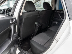 Хетчбэк Mazda 3 2012 года, 1190000 рублей, Краснодар