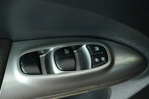 Внедорожник Nissan Juke 2014 года, 1209000 рублей, Омск