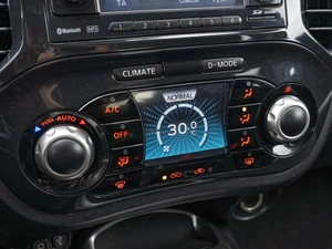 Внедорожник Nissan Juke 2011 года, 900000 рублей, Краснодар