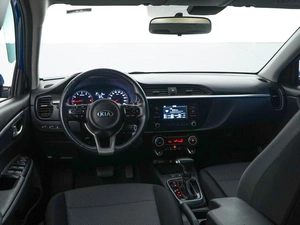 Седан Kia Rio 2020 года, 1299000 рублей, Москва