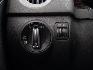 Внедорожник Volkswagen Tiguan 2012 года, 1210000 рублей, Краснодар