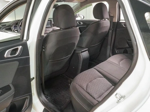 Хетчбэк Kia Ceed 2018 года, 1649000 рублей, Воронеж