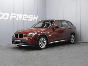 Внедорожник BMW X1 2011 года, 1170000 рублей, Омск