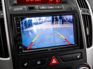 Хетчбэк Kia Ceed 2010 года, 699000 рублей, Тюмень
