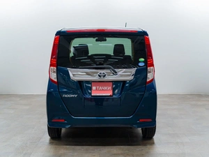 Минивэн Toyota Roomy 2018 года, 1025000 рублей, Красноярск