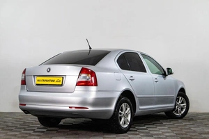 Лифтбек Skoda Octavia 2009 года, 919000 рублей, Сургут