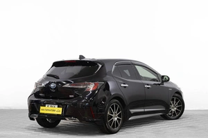 Хетчбэк Toyota Corolla 2018 года, 1749000 рублей, Барнаул