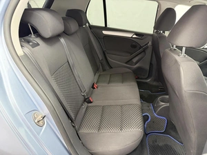 Хетчбэк Volkswagen Golf 2011 года, 673000 рублей, Орёл