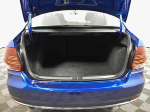 Седан Volkswagen Polo 2017 года, 963100 рублей, Казань