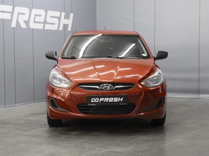 Хетчбэк Hyundai Solaris 2013 года, 1010000 рублей, Омск