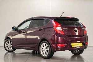 Хетчбэк Hyundai Solaris 2012 года, 899000 рублей, Челябинск