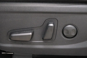 Внедорожник Hyundai Santa Fe 2021 года, 4109000 рублей, Омск