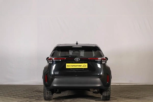 Внедорожник Toyota Yaris Cross 2021 года, 2399000 рублей, Тюмень