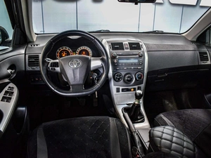 Седан Toyota Corolla 2011 года, 830000 рублей, Муром