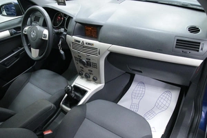 Хетчбэк Opel Astra 2008 года, 638000 рублей, Солонцы