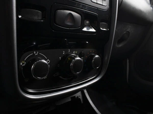 Внедорожник Renault Duster 2012 года, 590000 рублей, Омск