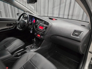 Хетчбэк Kia Ceed 2014 года, 1010000 рублей, Красноярск