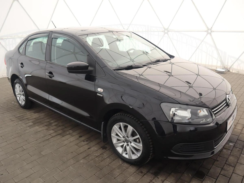 Седан Volkswagen Polo 2013 года, 1050000 рублей, Орёл