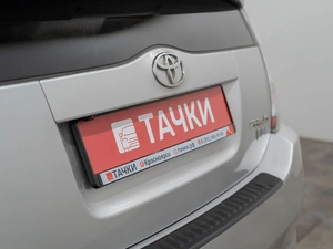 Лифтбек Toyota Prius 2009 года, 675000 рублей, Красноярск
