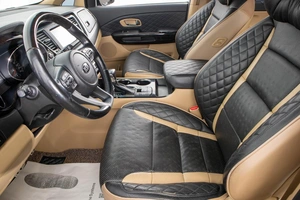 Минивэн Kia Carnival 2018 года, 2699000 рублей, Барнаул