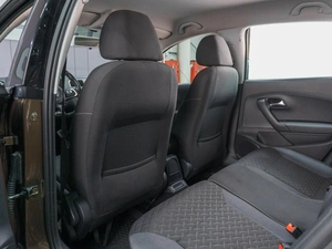 Седан Volkswagen Polo 2018 года, 1299000 рублей, Сургут