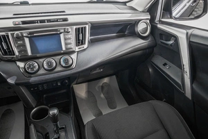 Внедорожник Toyota RAV4 2013 года, 1859000 рублей, Барнаул