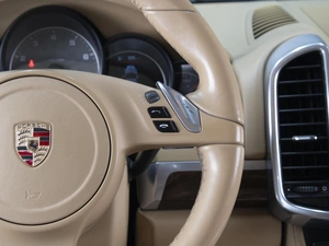 Внедорожник Porsche Cayenne S 2011 года, 2230000 рублей, Омск